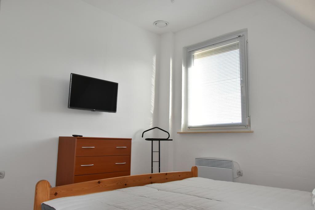 Csevi Apartmanhaz Mezőkövesd المظهر الخارجي الصورة