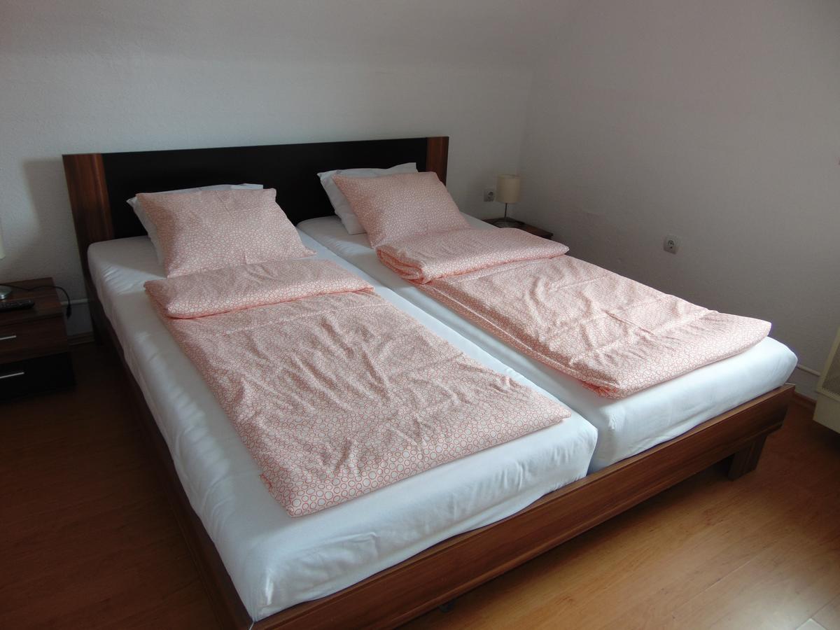 Csevi Apartmanhaz Mezőkövesd المظهر الخارجي الصورة